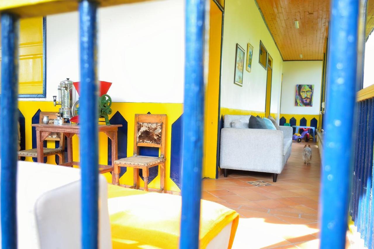 Casa Finca Villa Luz A 800 Mts Del Parque Del Cafe Montenegro Eksteriør billede